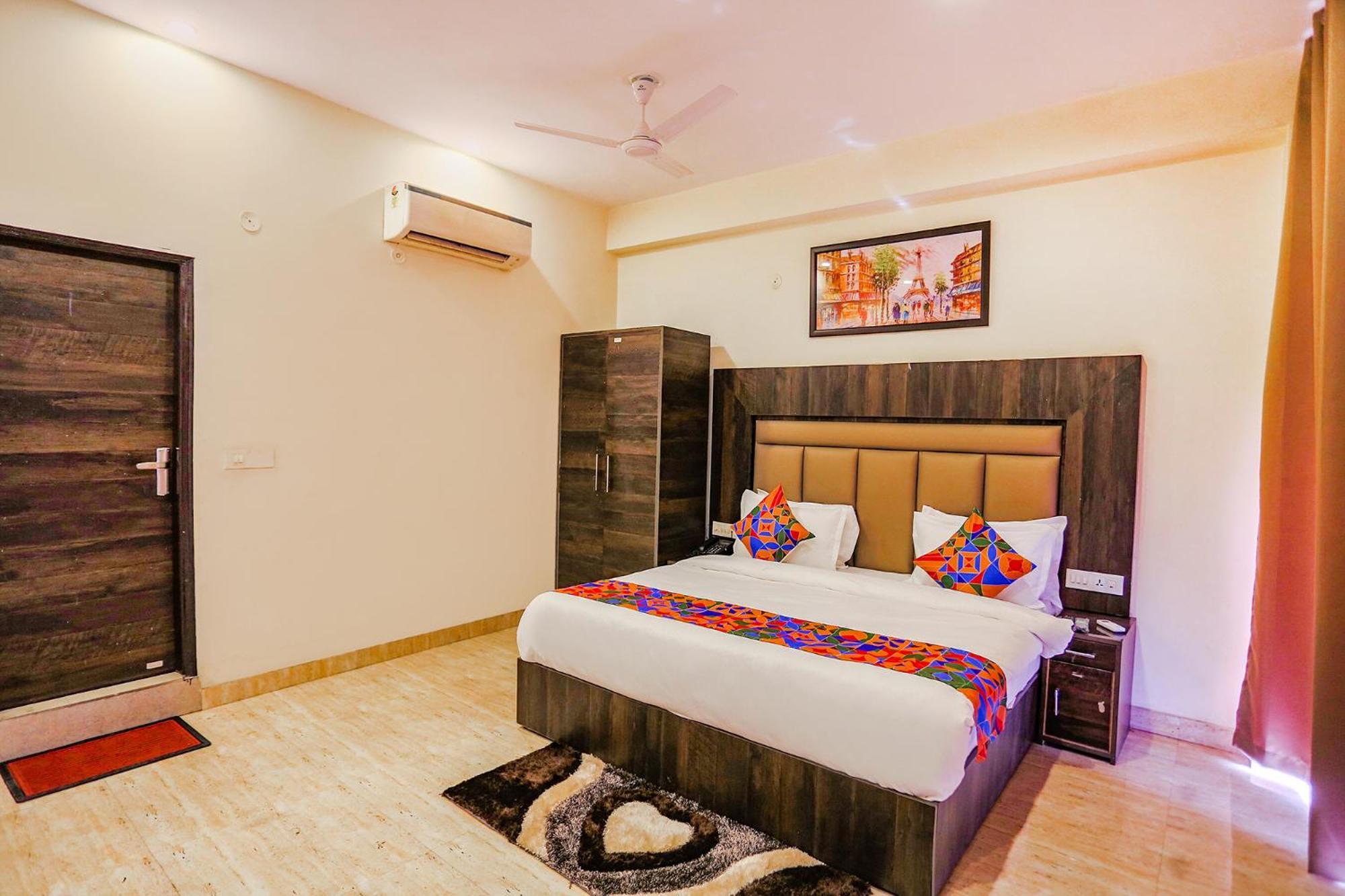 Fabhotel The Kiara Near Igi Delhi Airport New Delhi Exteriör bild