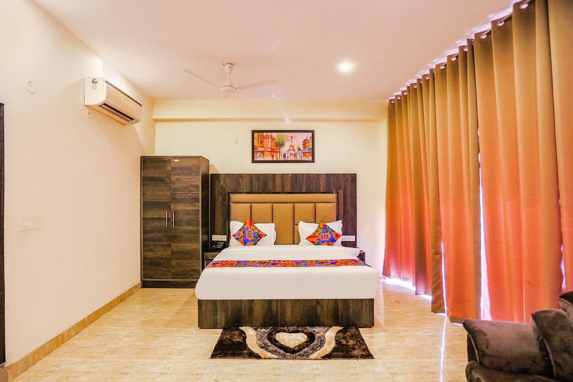 Fabhotel The Kiara Near Igi Delhi Airport New Delhi Exteriör bild