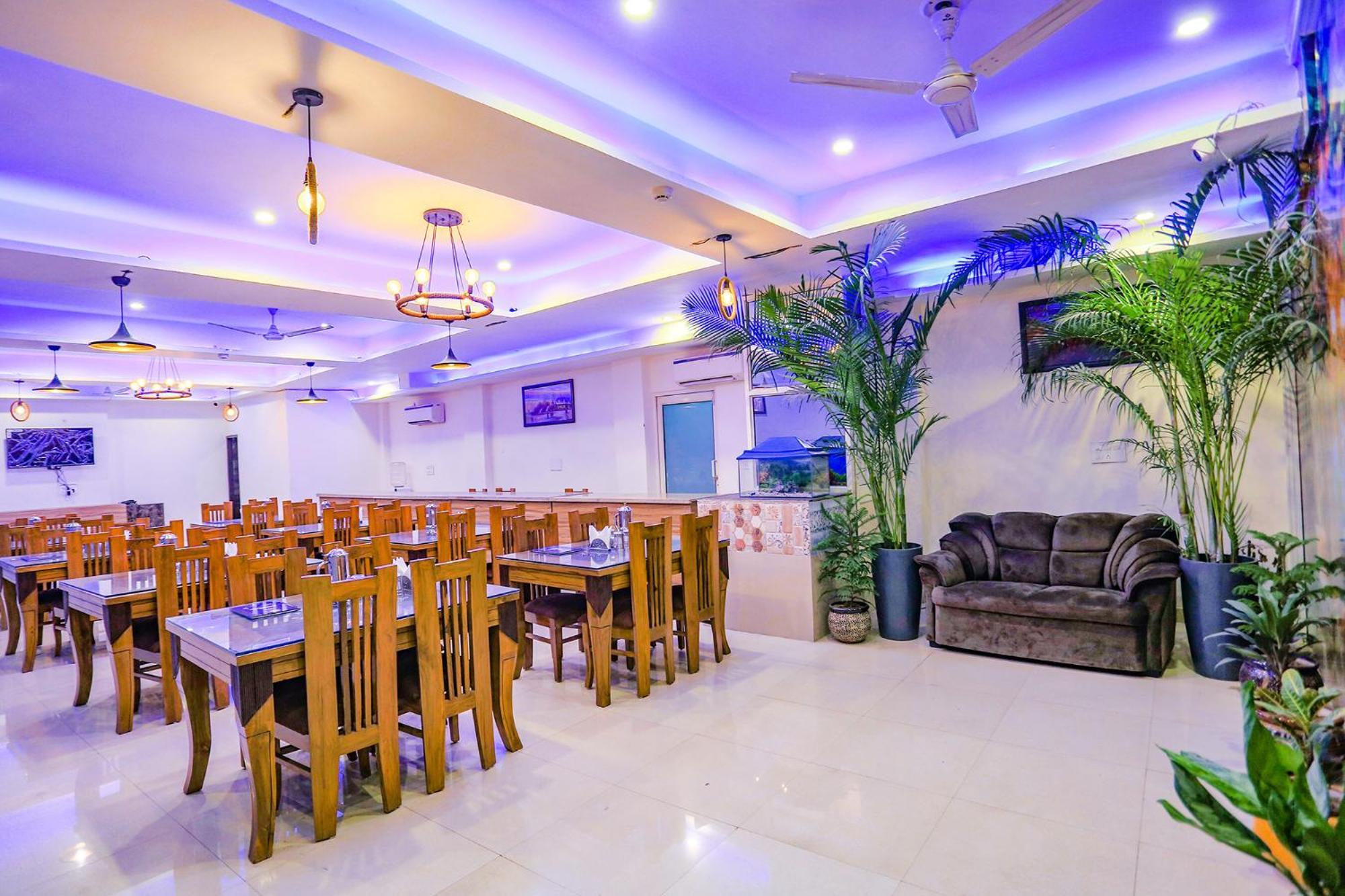 Fabhotel The Kiara Near Igi Delhi Airport New Delhi Exteriör bild