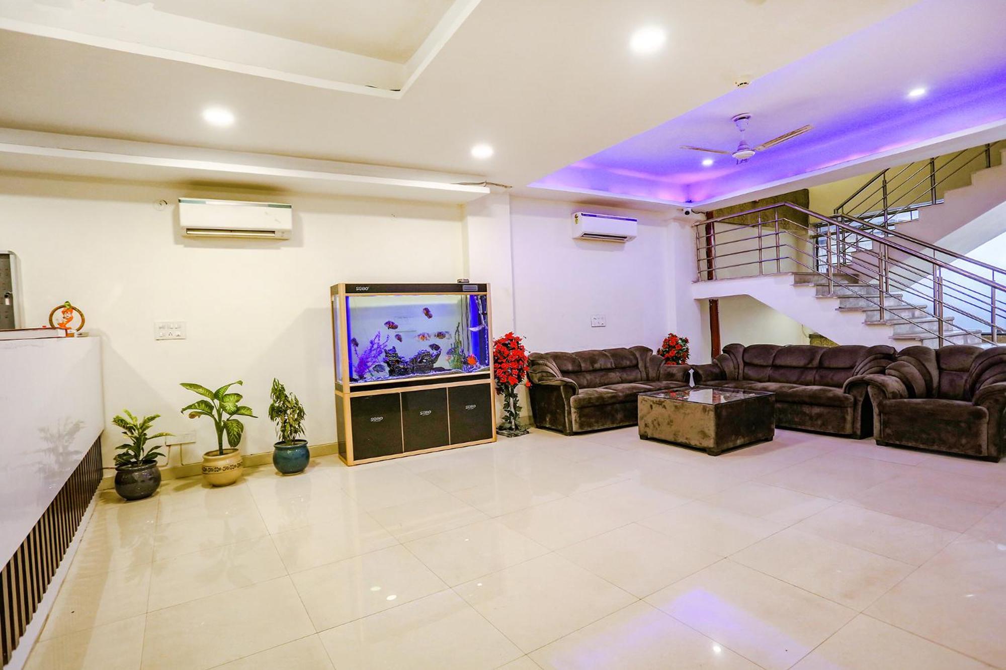 Fabhotel The Kiara Near Igi Delhi Airport New Delhi Exteriör bild